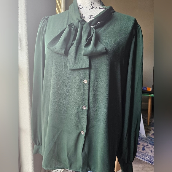 Premise Studio Button Down Long Sleeves Blouse - Picture 3 of 6